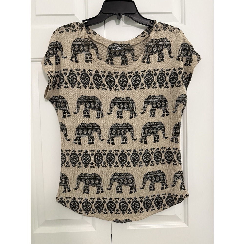 Bohemian Short Sleeve Sweater Top Sz Large Tan Elephants Knit Hemp Festival Look